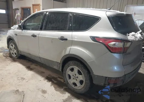 2018 Ford Escape S z USA, uszkodzony, nr VIN 1FMCU0F74JUB55520